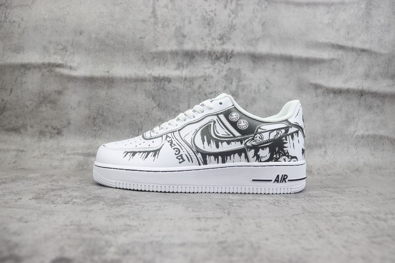 Nike Air Force 1 Low 381