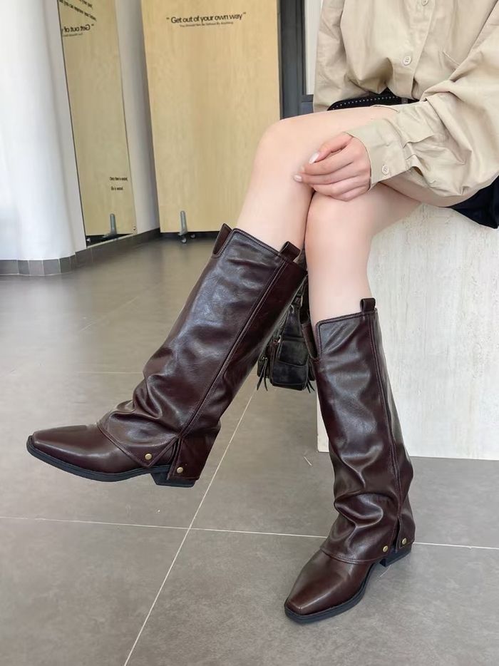 Загварлаг өргөн түрийт