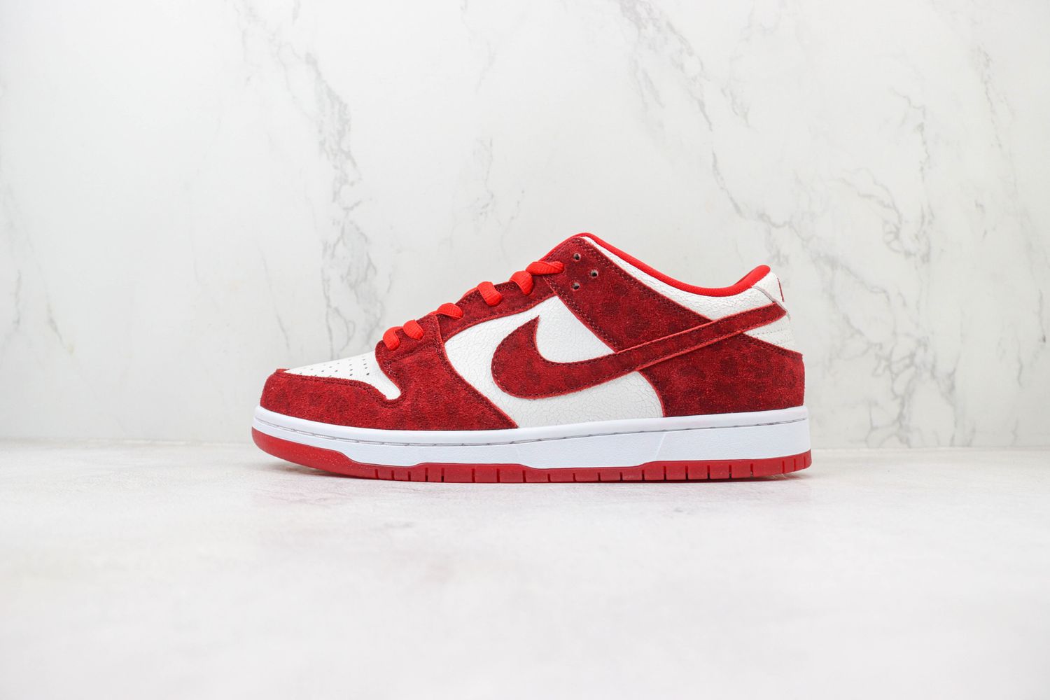 Nike SB Dunk Low Premium 'Valentines Day' 2014 