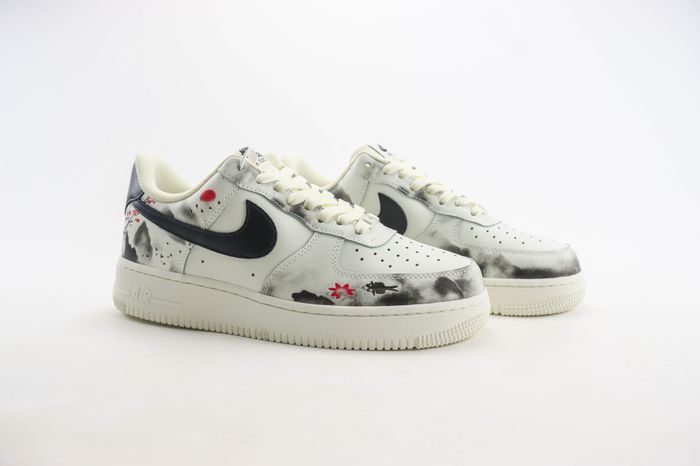 Nike Air Force 1 Low 196
