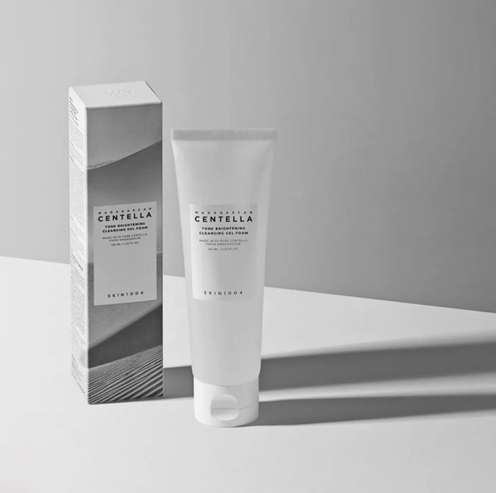 Skin1004 Tone brightening foam