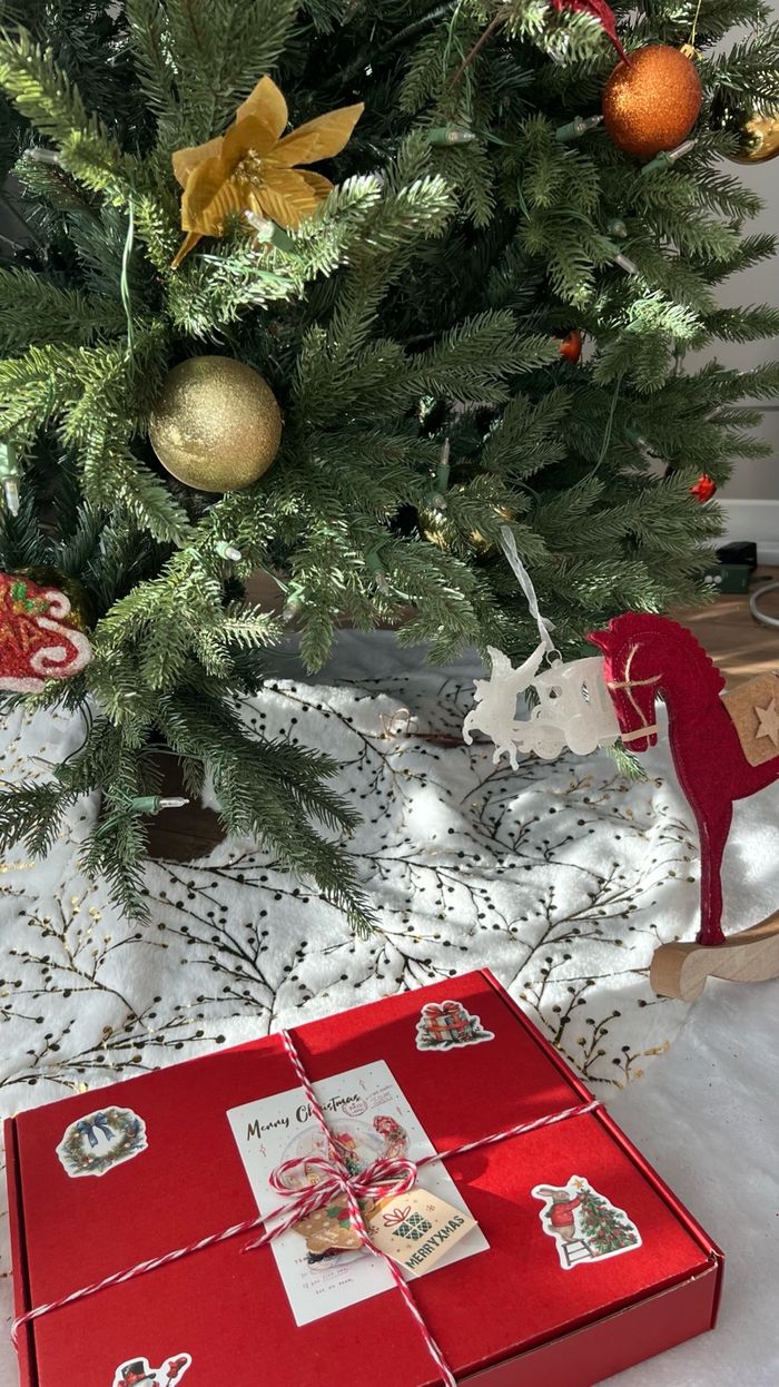 Шинэ жилийн бэлгийн боолт