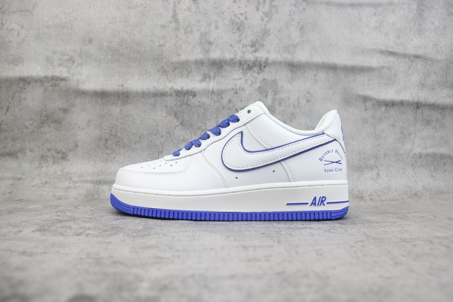 Nike Air Force 1 Low 376