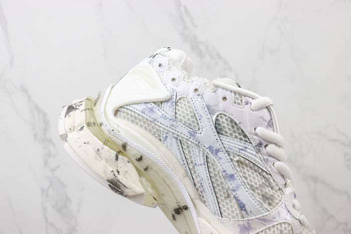 Balenciaga 7.0  Runner