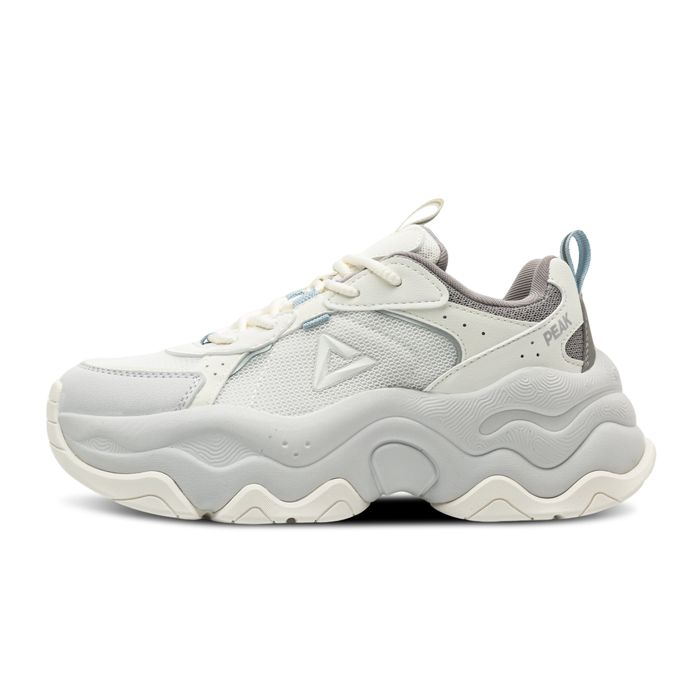 RETRO CASUAL SHOES