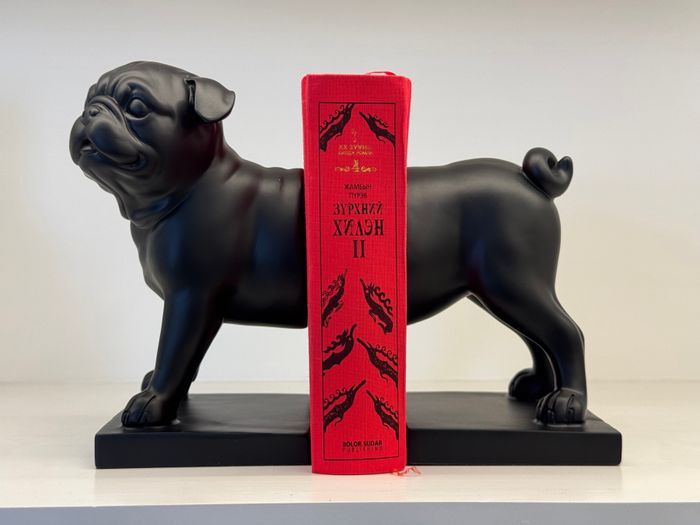 Bulldog Bookend Sculpture