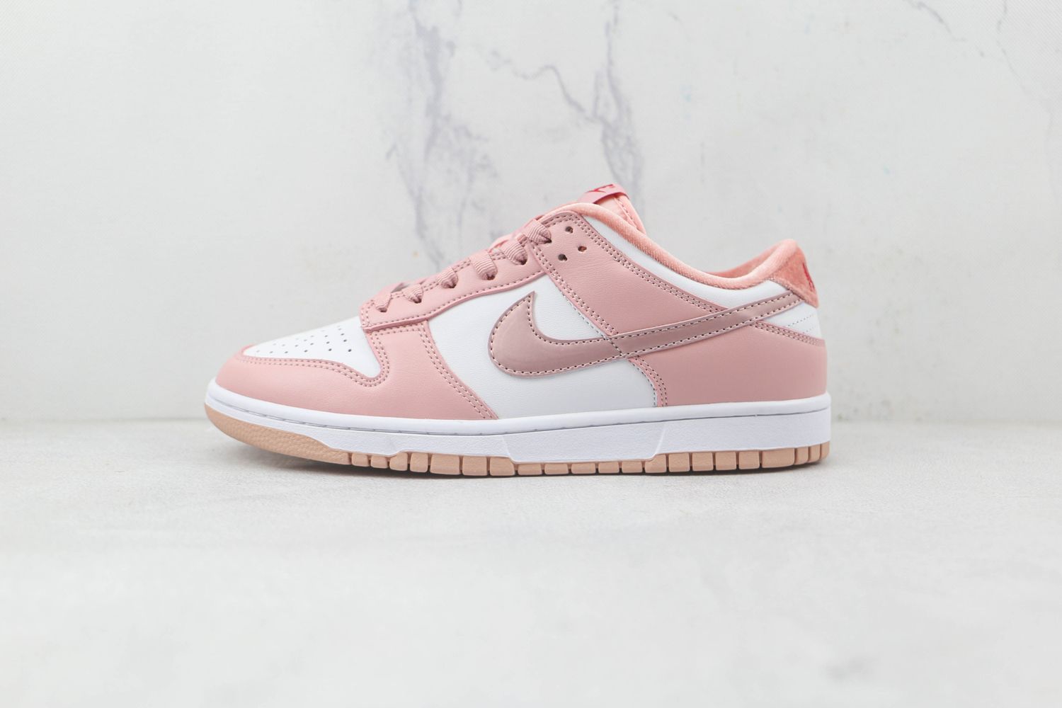 Nike Dunk Low GS “Pink Velvet”