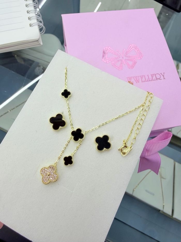 Цэвэр мөнгө .Монет бүрмэл котон