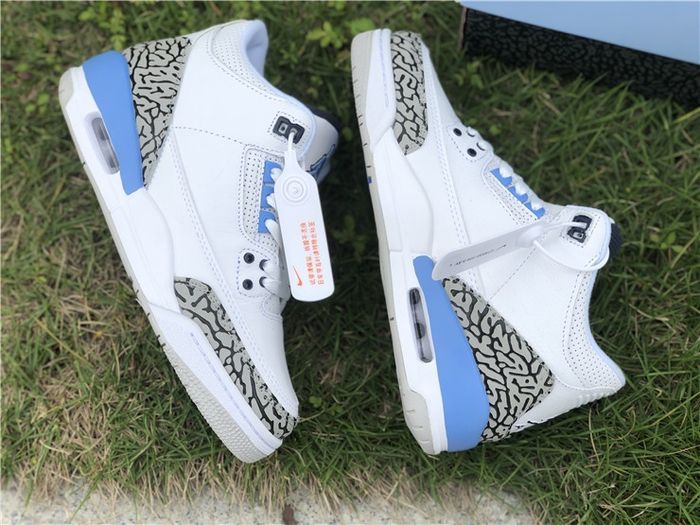 Jordan 3 Retro Mid UNC