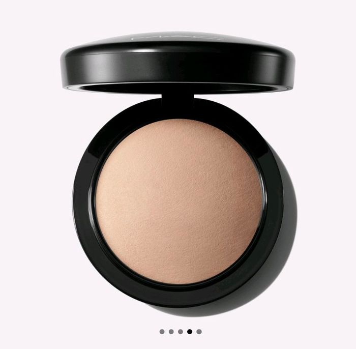 Mac powder