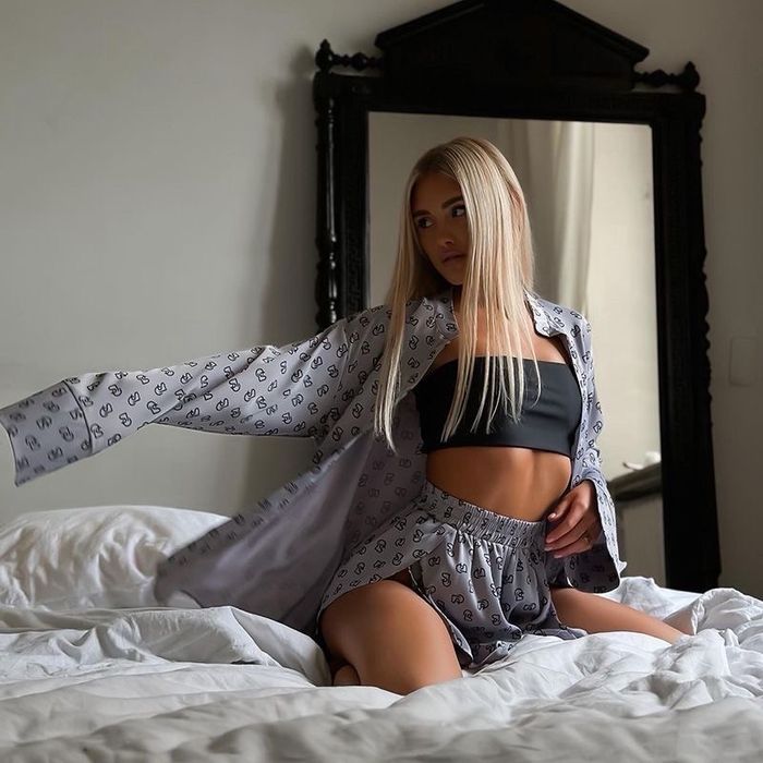 shine zagwar ( 2hos)