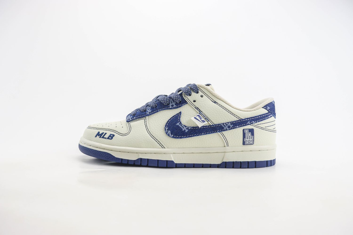 Nike SB Dunk Low x MLB LA 02