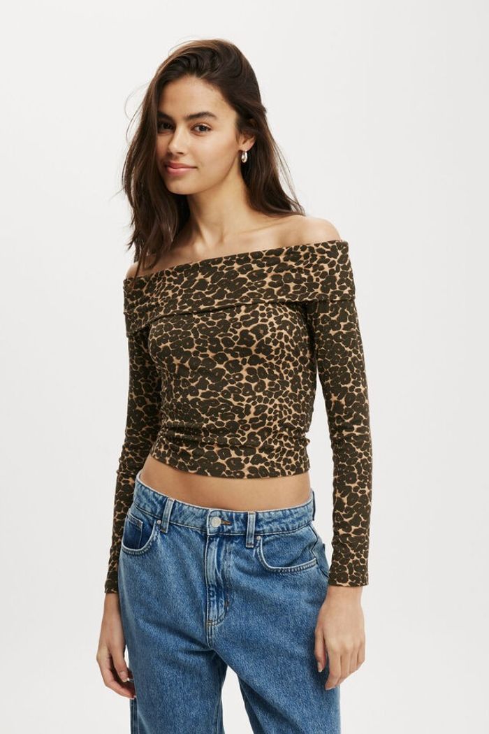Off shoulder tiger top 