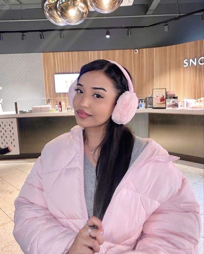 Үстэй чихэвч