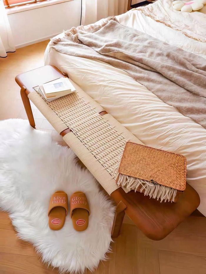 Урт модон сандал/ ширээ