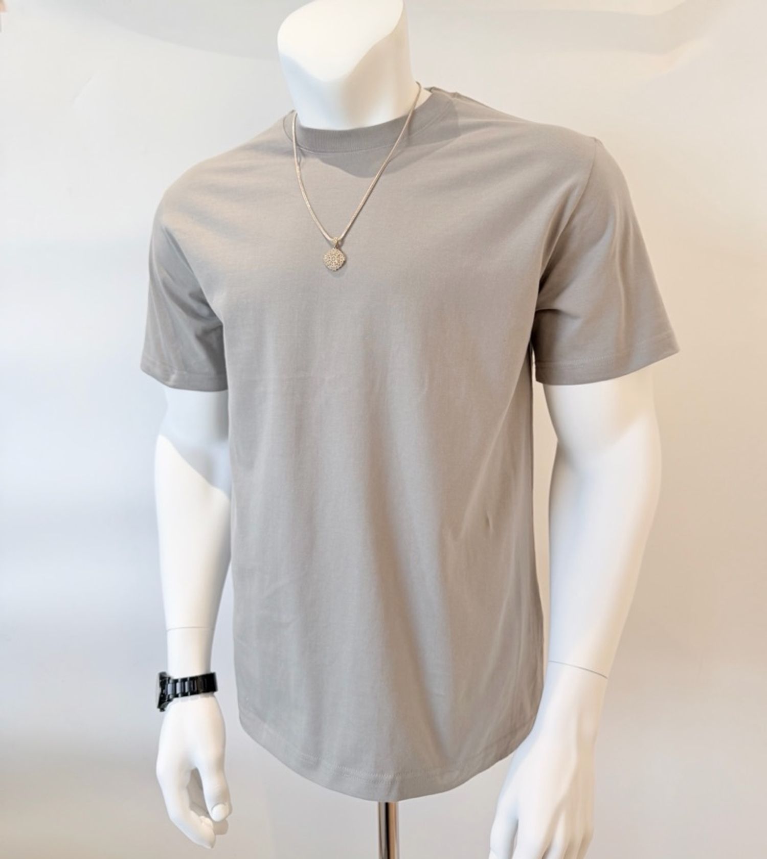 Хагас ханцуйтай цамц (Фудволка ) бэйж