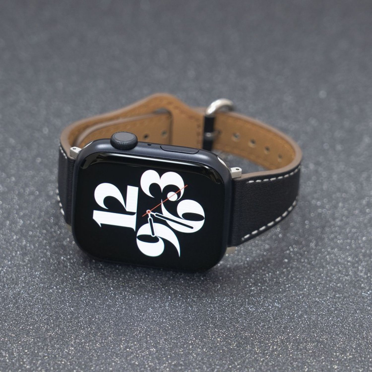 40-42mm Apple Watch Band – VENUS 01 Black