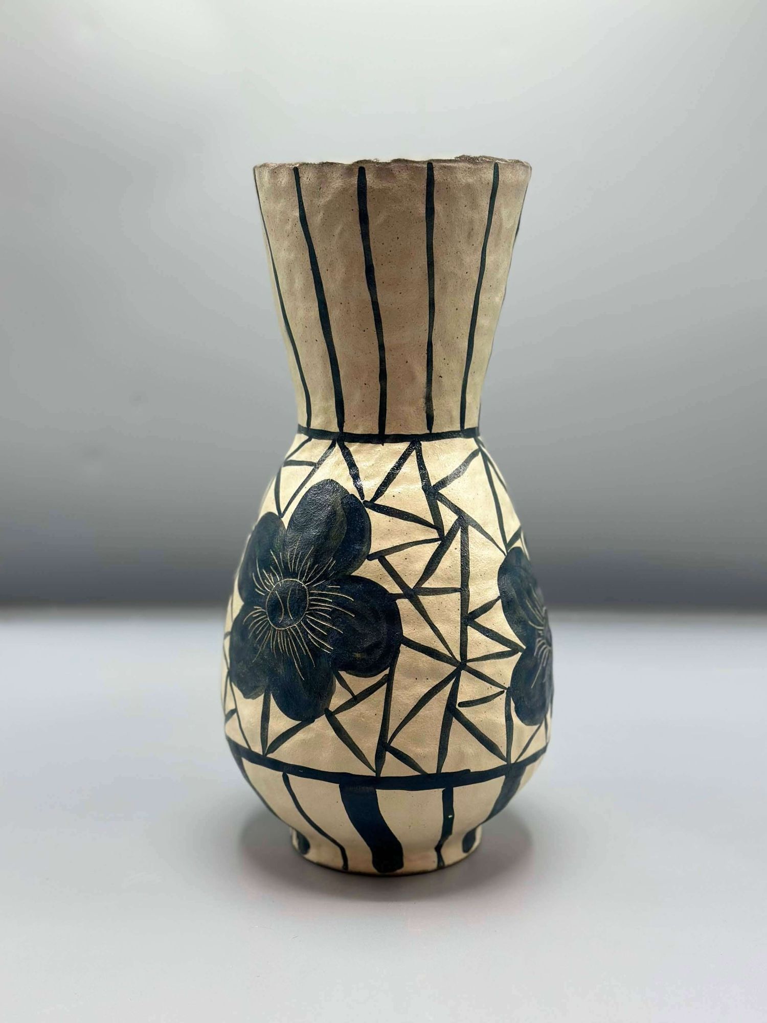 Vase хөх хээтэй нарийн
