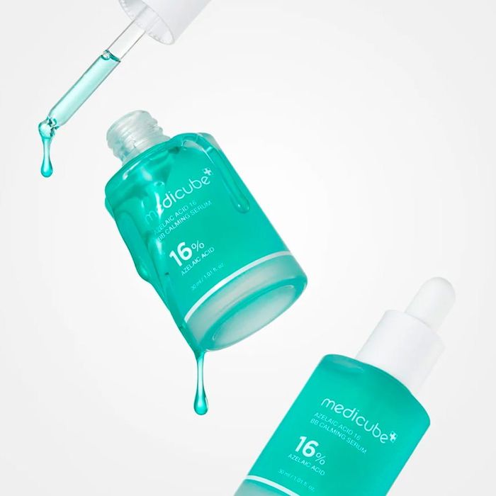 MEDICUBE Azelaic Acid 16 Blemish Soothing Serum 30ml
