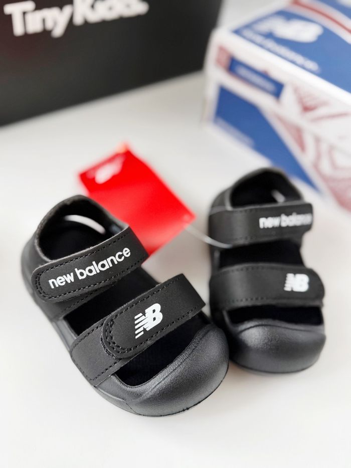 New Balance 809 Sandal All Black