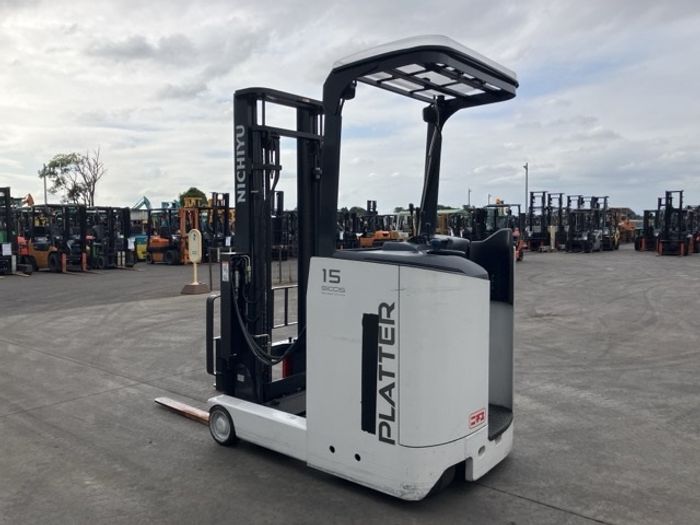 Nichiyu reach truck