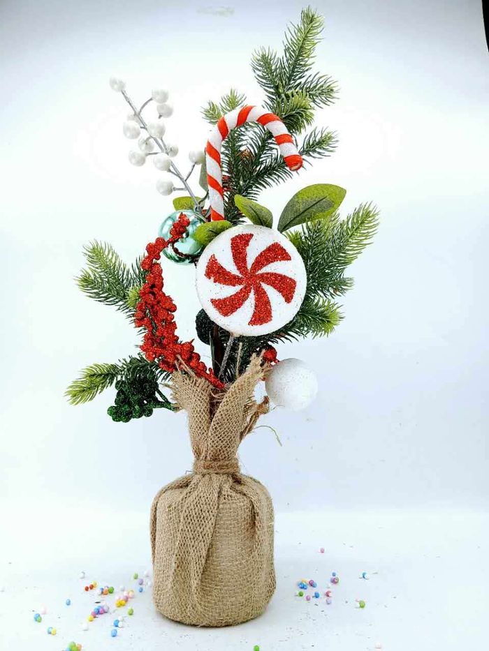 Ширээний гацуур