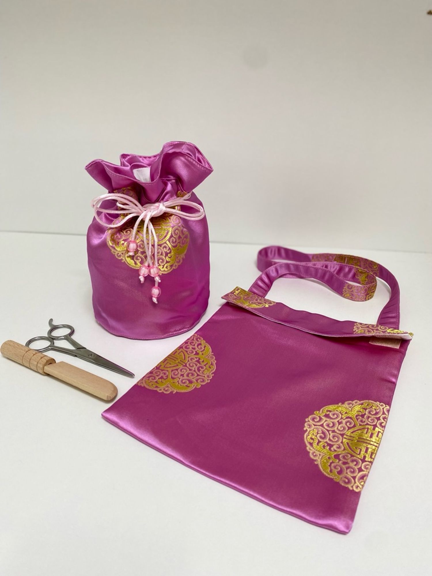 Ягаан сэвлэгний багц