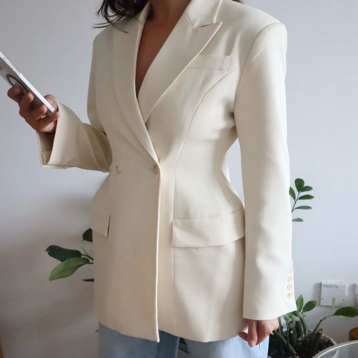 Бэлэн пиджак