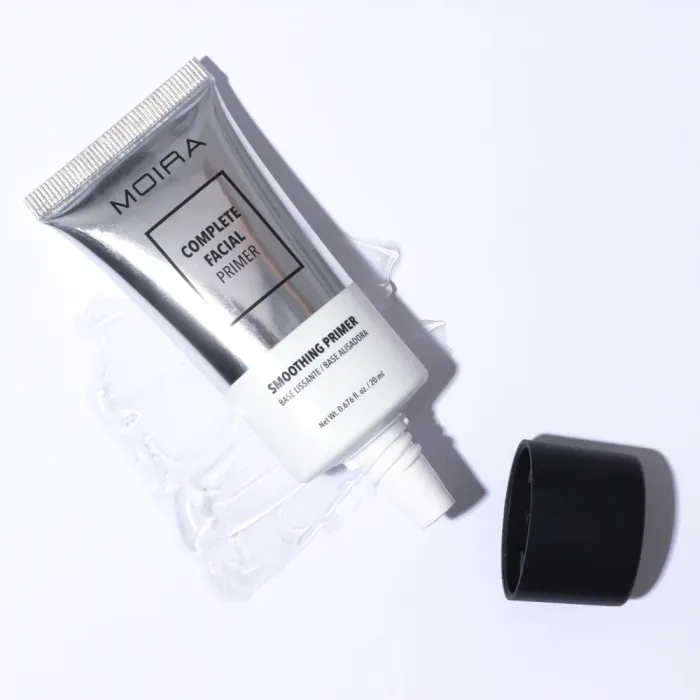 Moira Complete facial primer /001/ Smoothing Primer