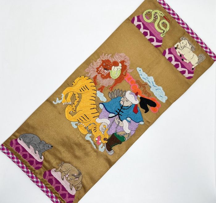 Дунд гарын даалин