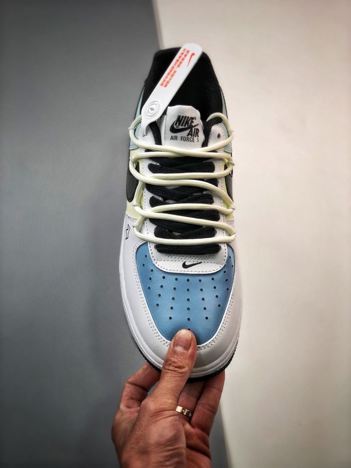 Air Force 1 ‘07 Low Multiple Laces