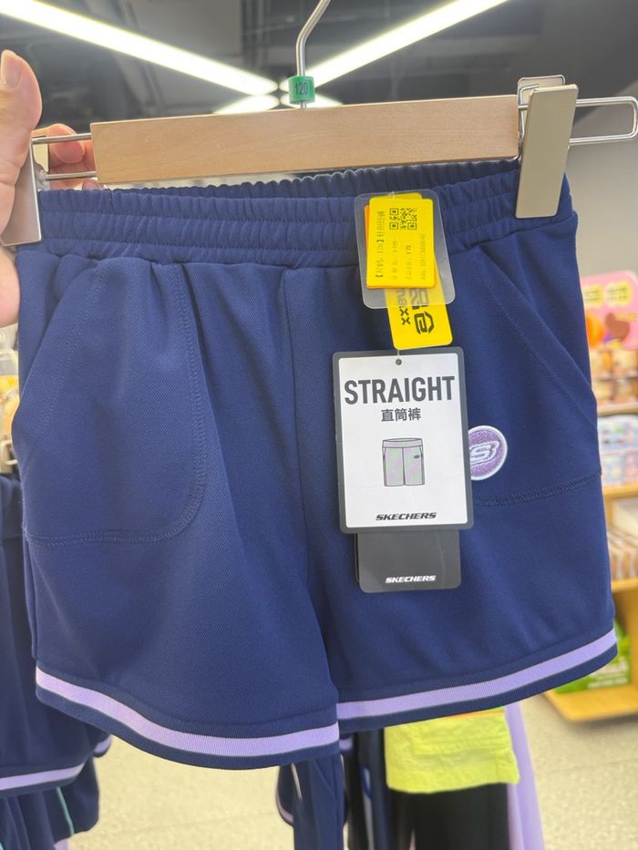 Skechers шорт