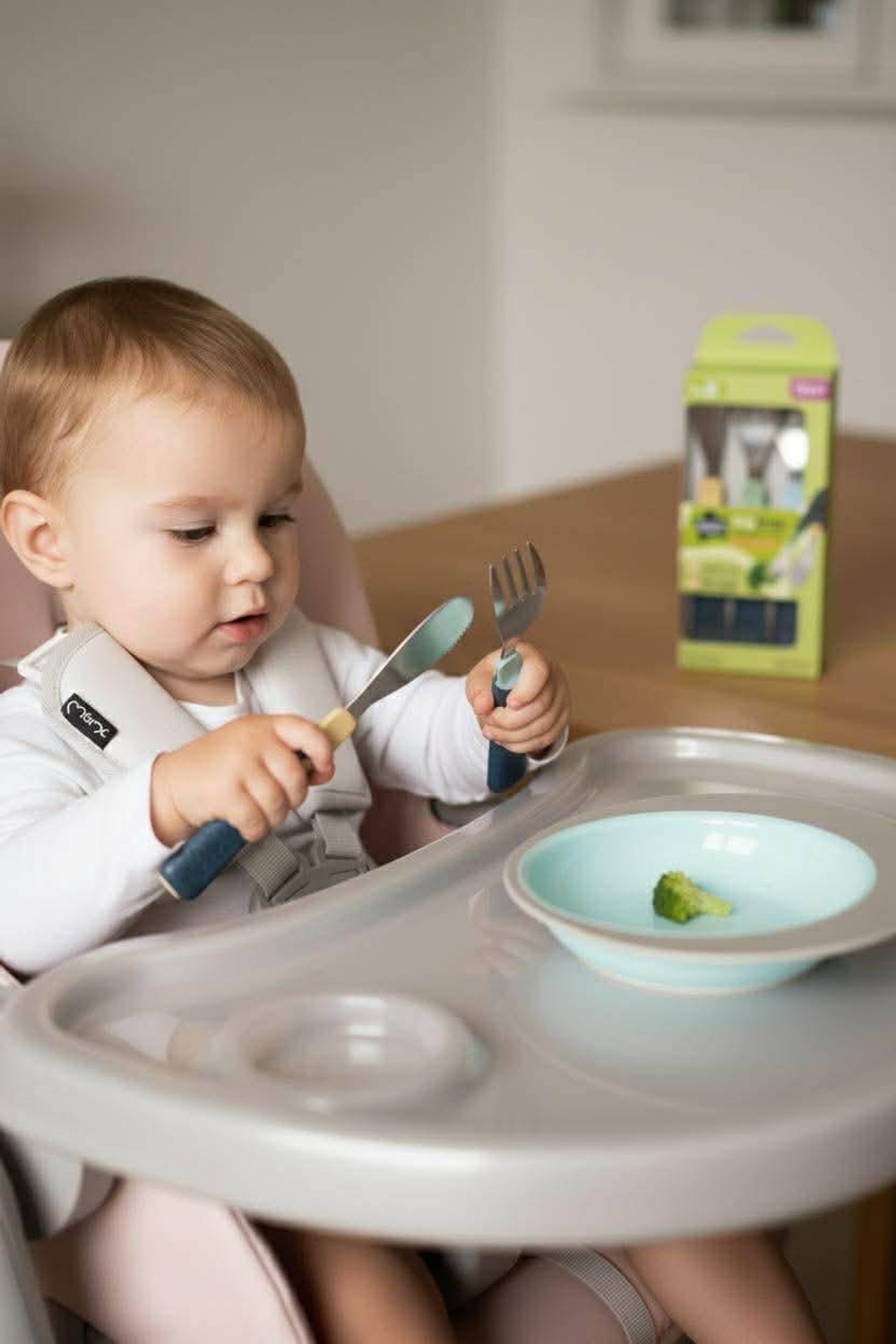 Tommee Tippee Ган халбага сэрээ