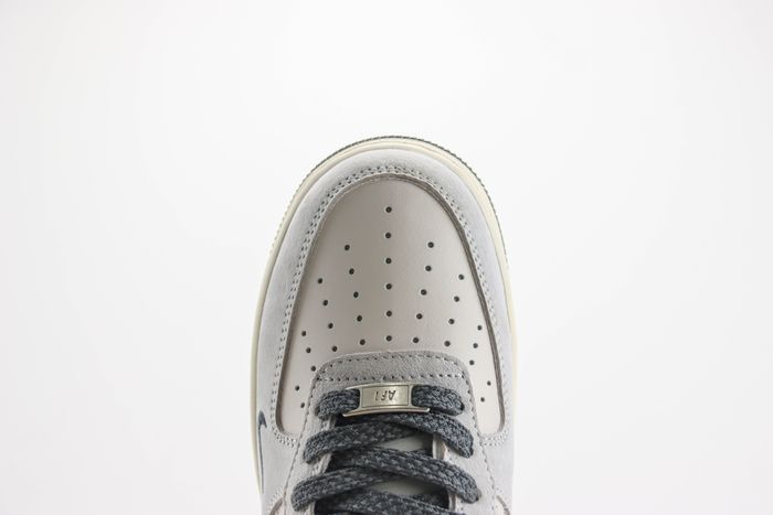 Nike Air Force 1 Low x Stussy 67