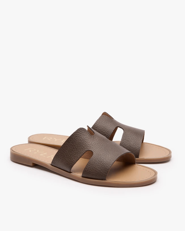 SANDALS / Сандал 