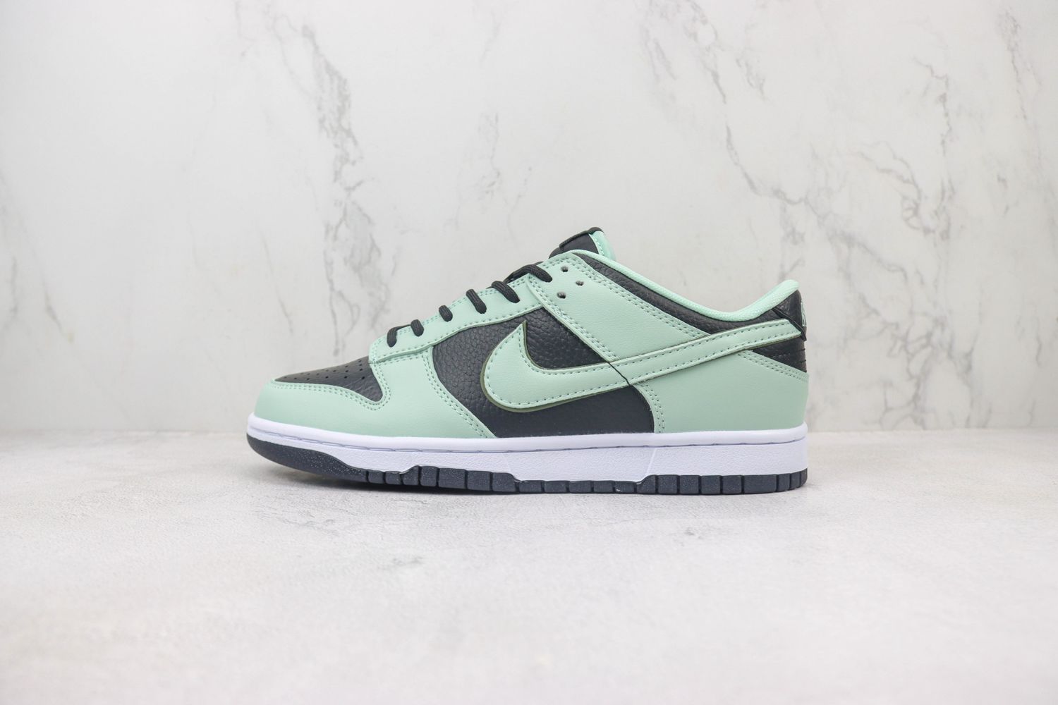  Nike Dunk Premium Low Barely Green