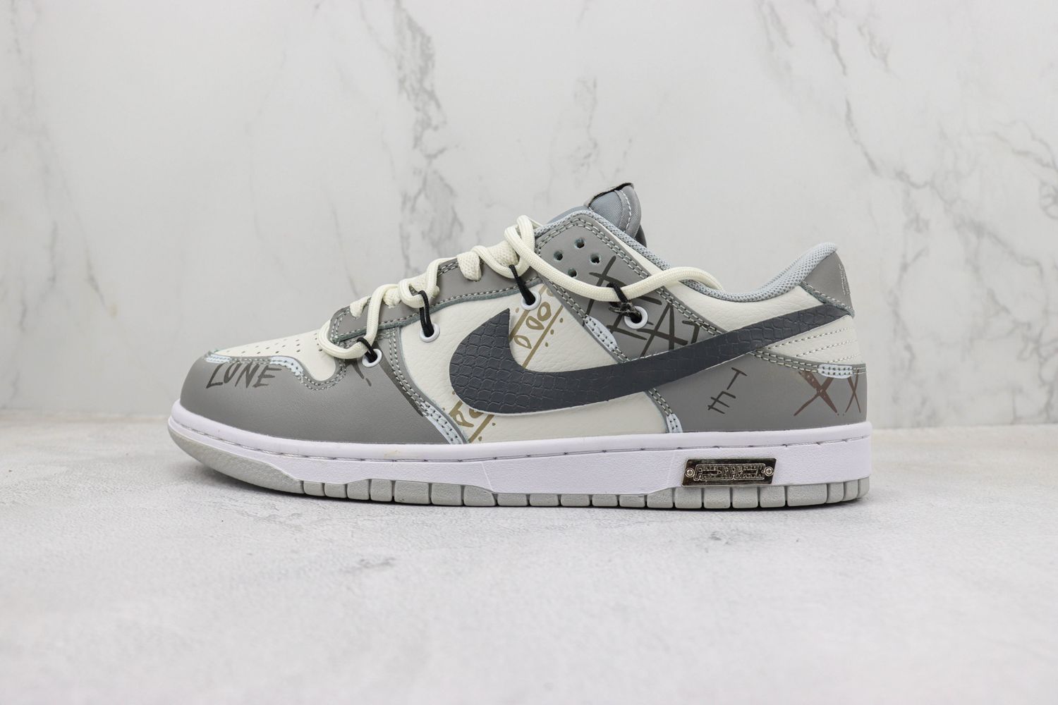 Nike Dunk SB Low 19