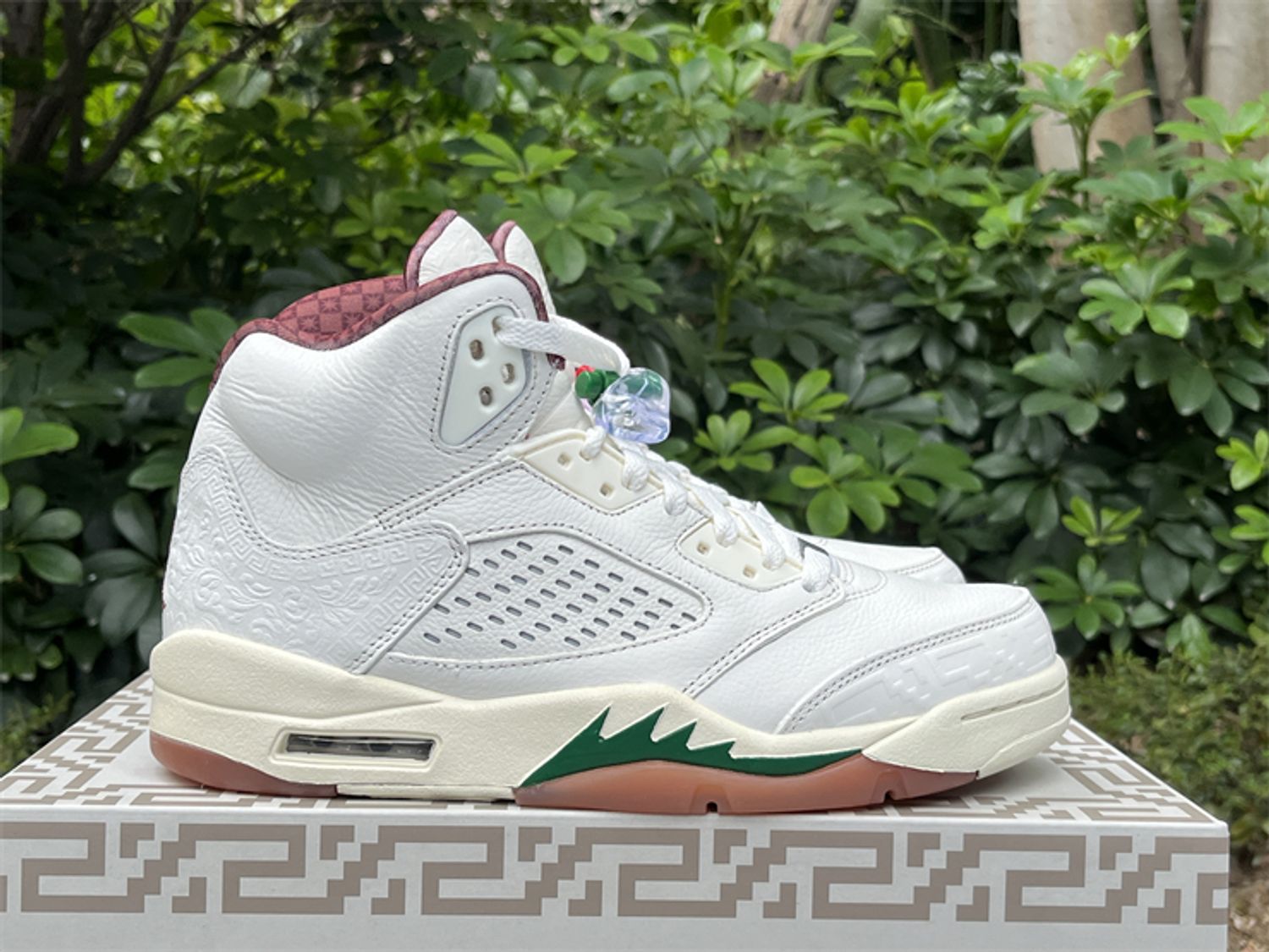 Air Jordan 5 “El Grito”