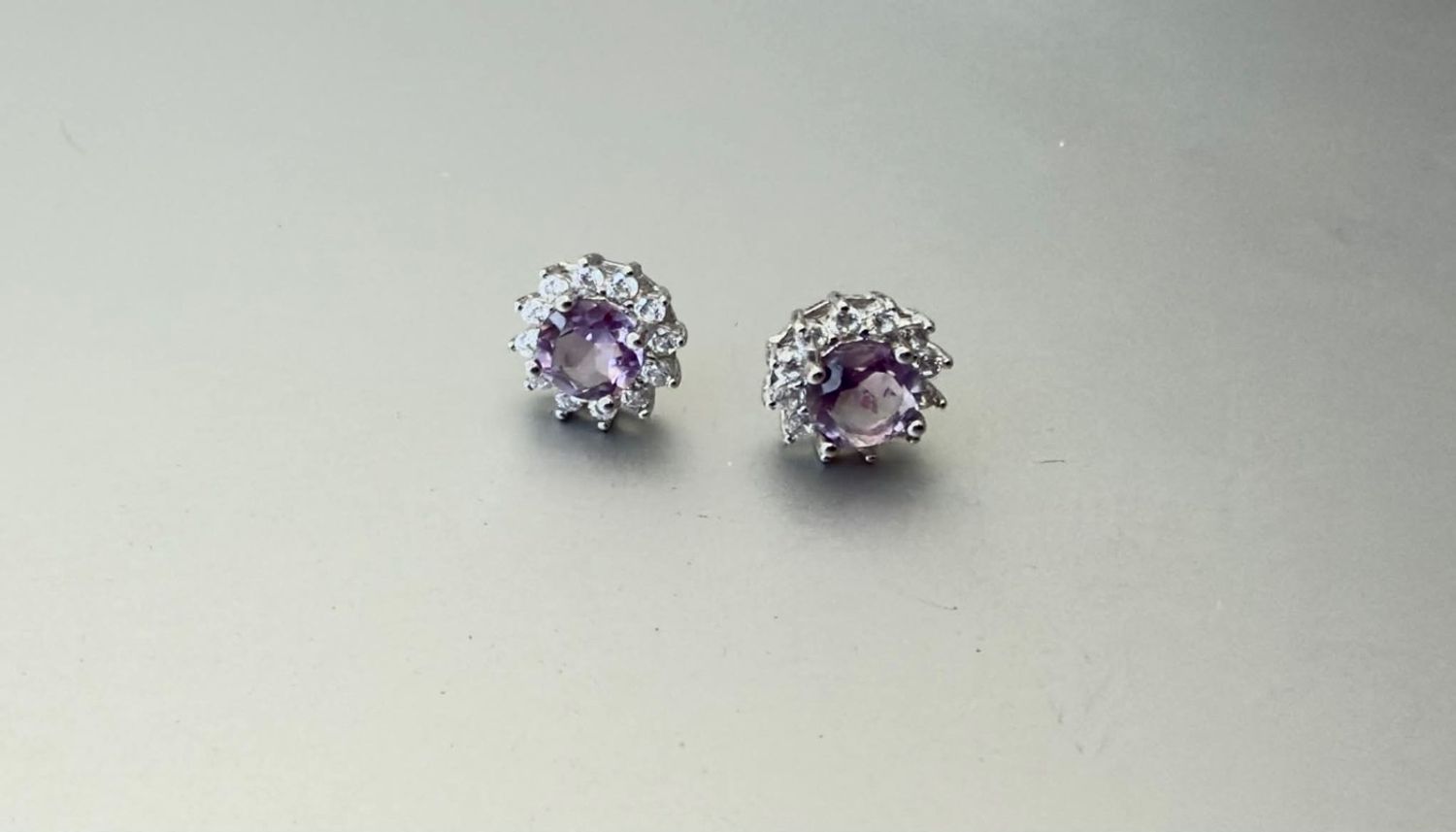 Аметист, мөнгөн ээмэг