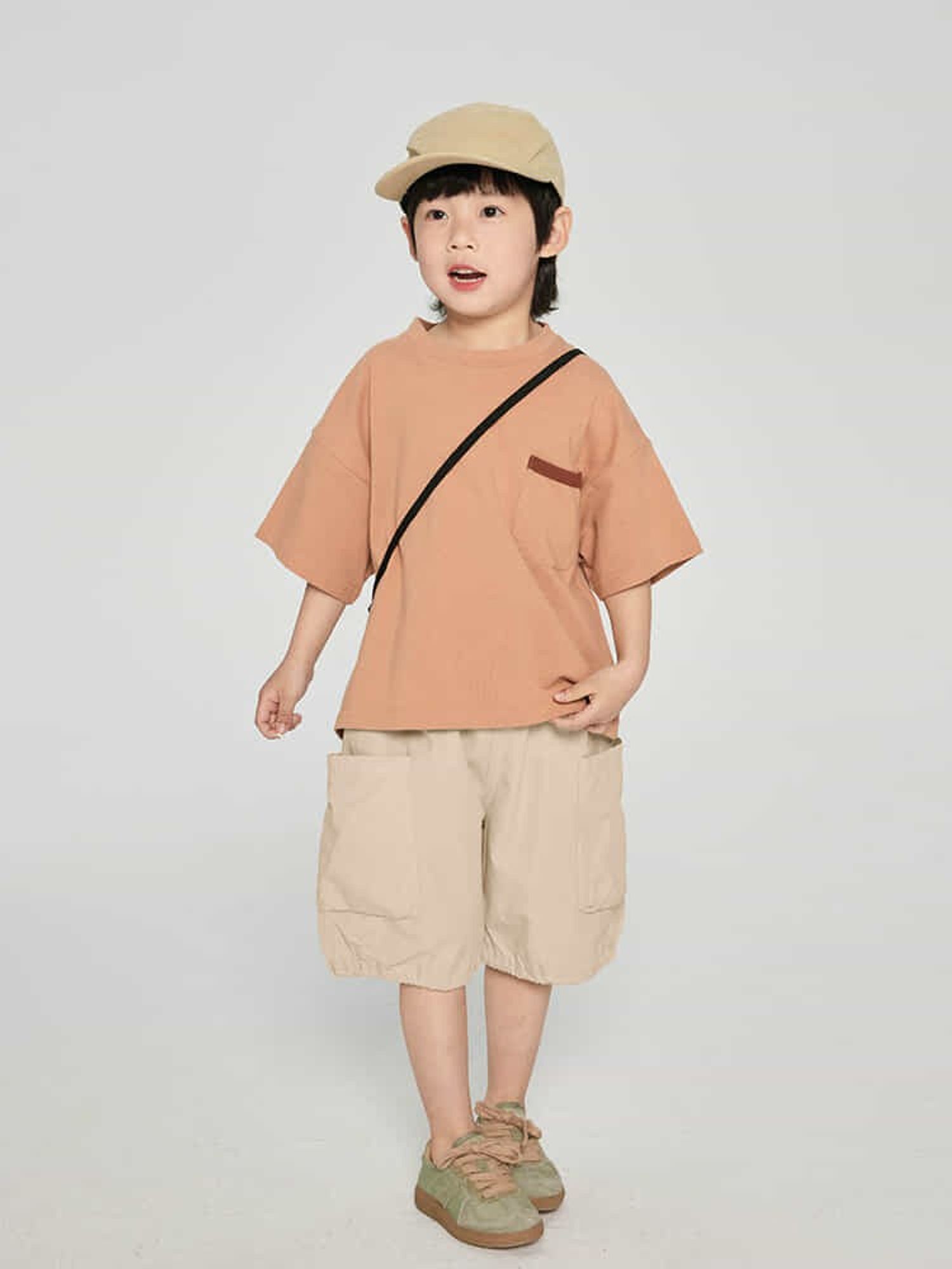 Xiao энгэр халаастай бор Фудболка 