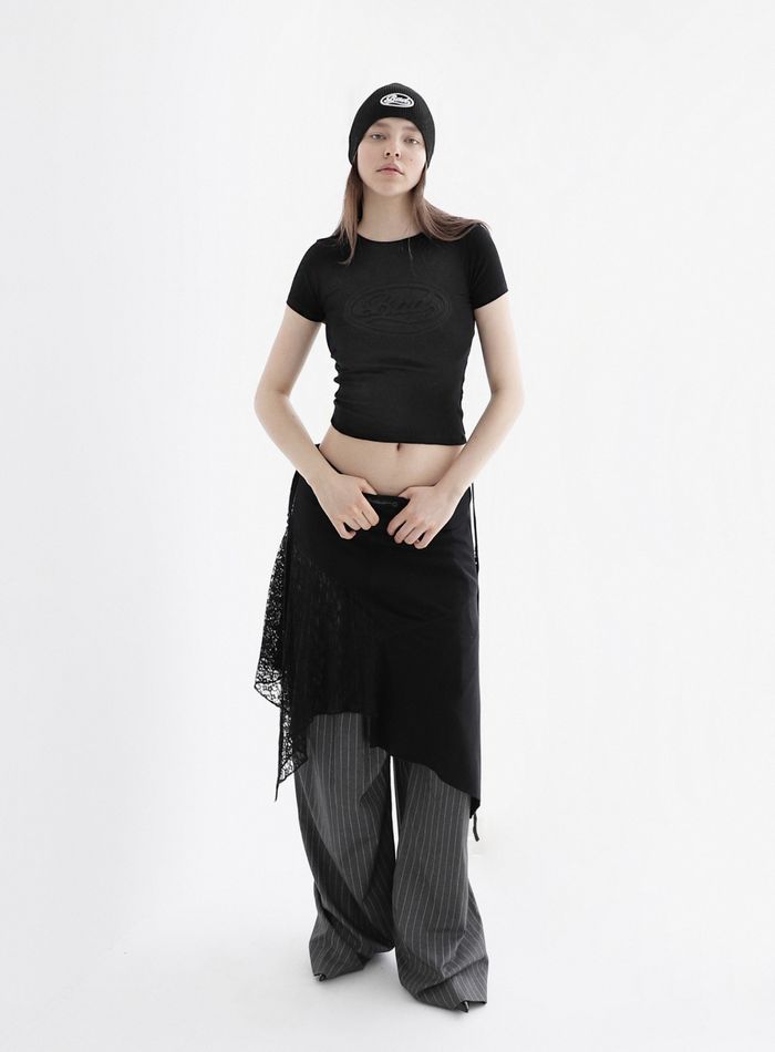 Oval Logo T-Shirt - Black