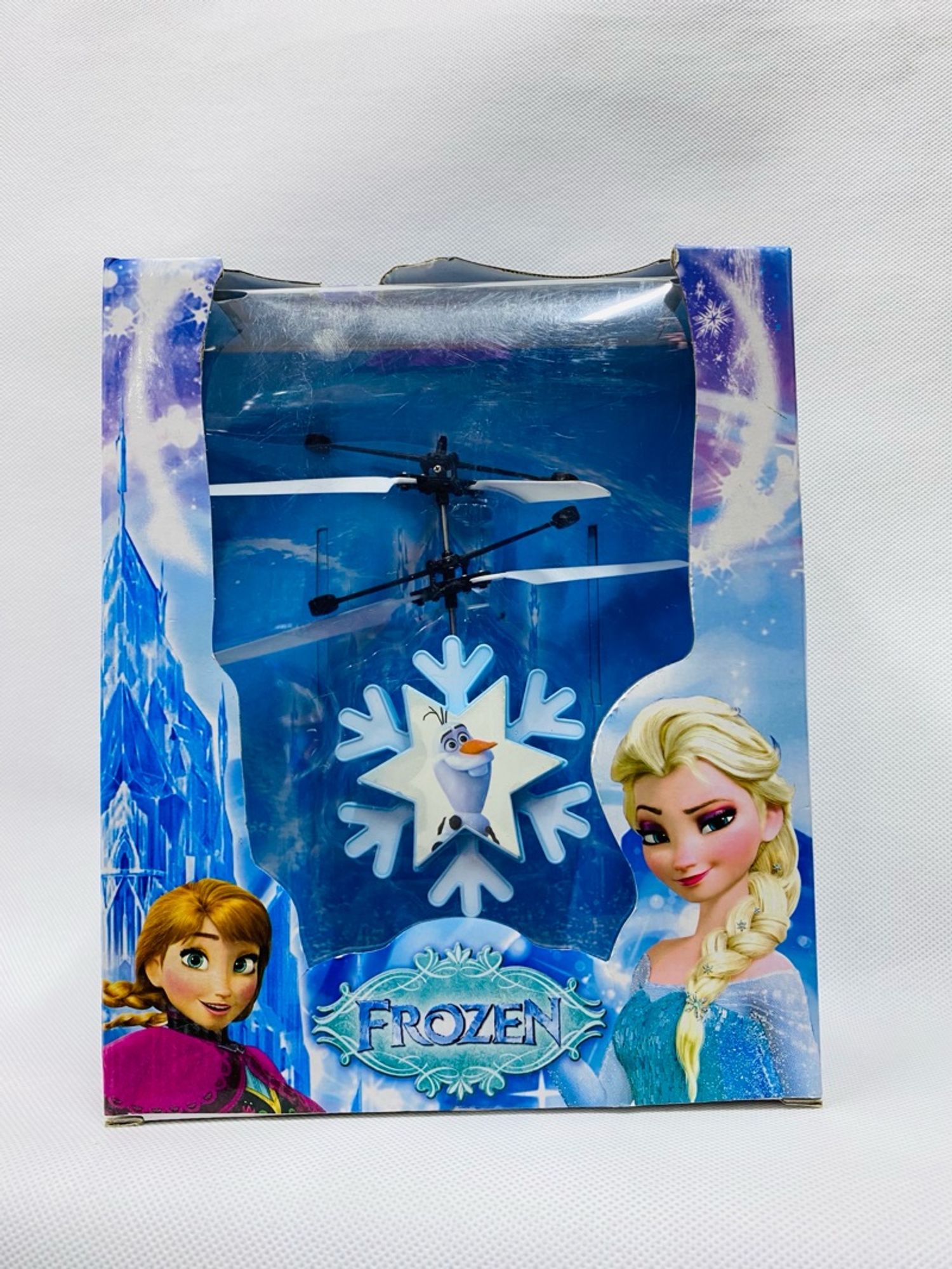 Нисдэг цасан ширхэг