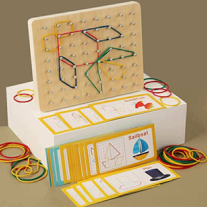 Nail drawing board 