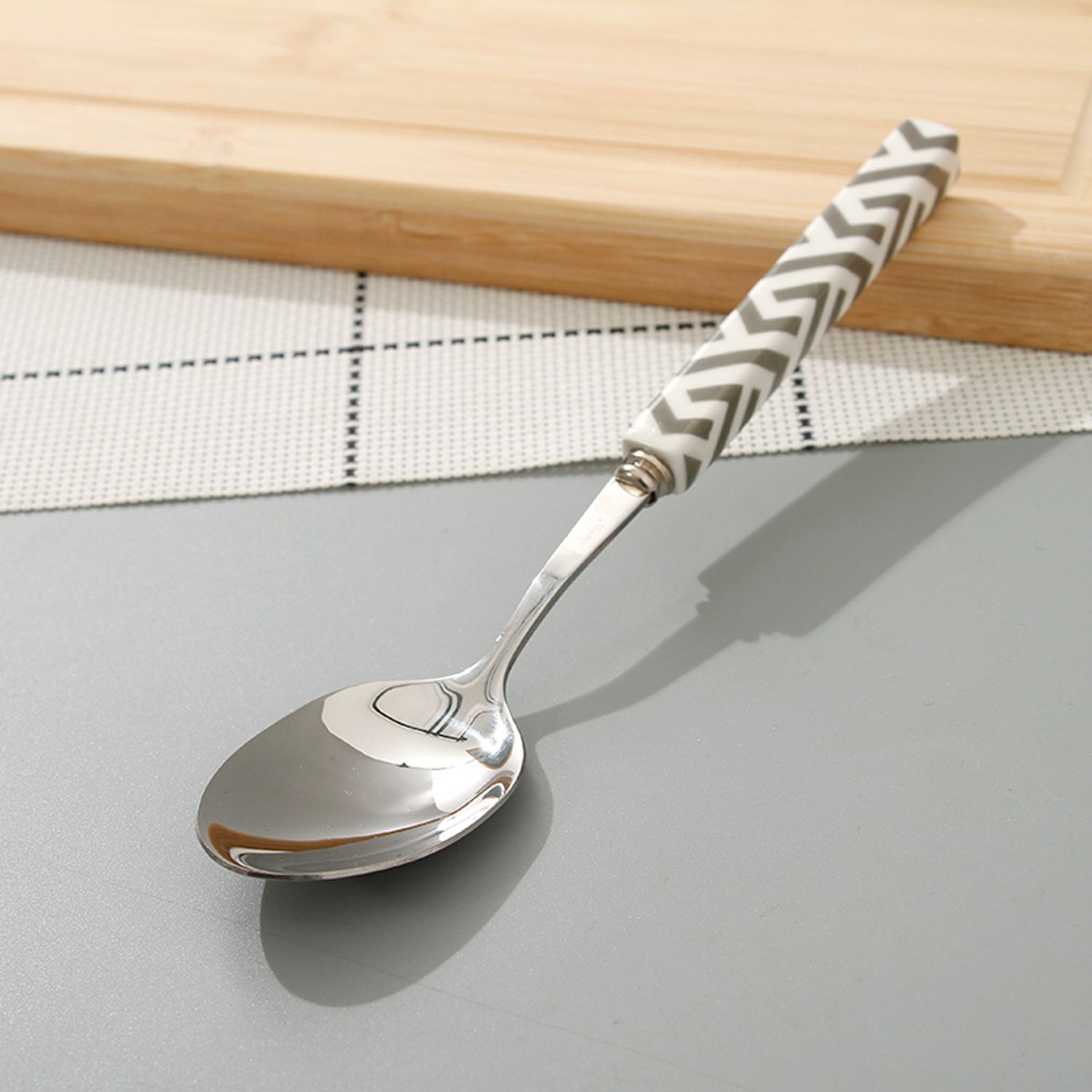 Knives, Forks, Spoons, Chopsticks