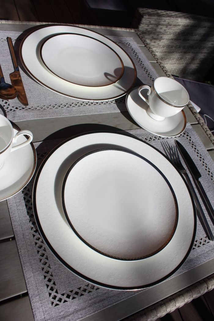 6 хүний 24 ширхэг гангар шаазан 