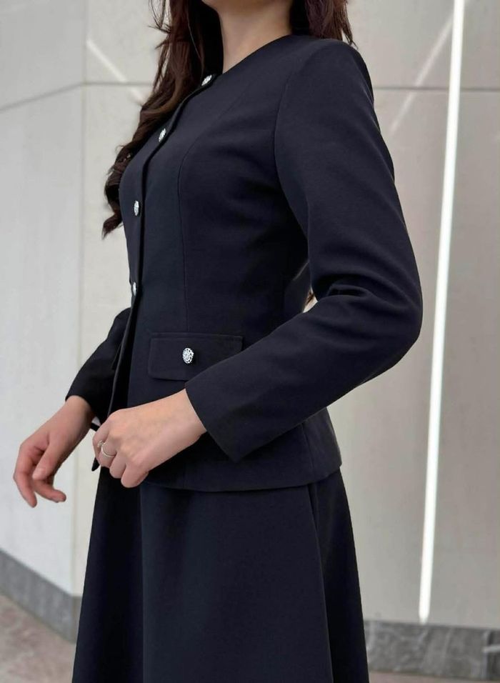 https://cdn.zochil.shop/b6006ed8-1402-4834-928e-dd6f7505194d_t700.jpg