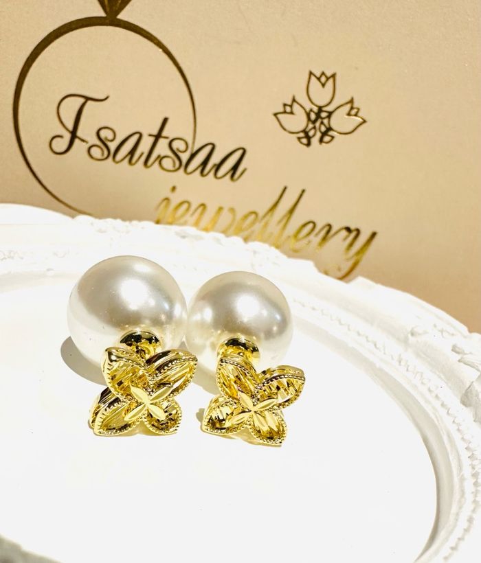 Судвтай ээмэг