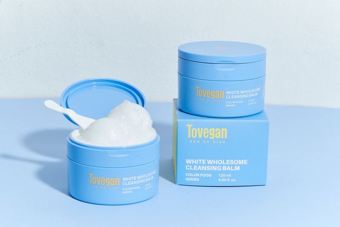 White Wholesome Cleansing Balm 