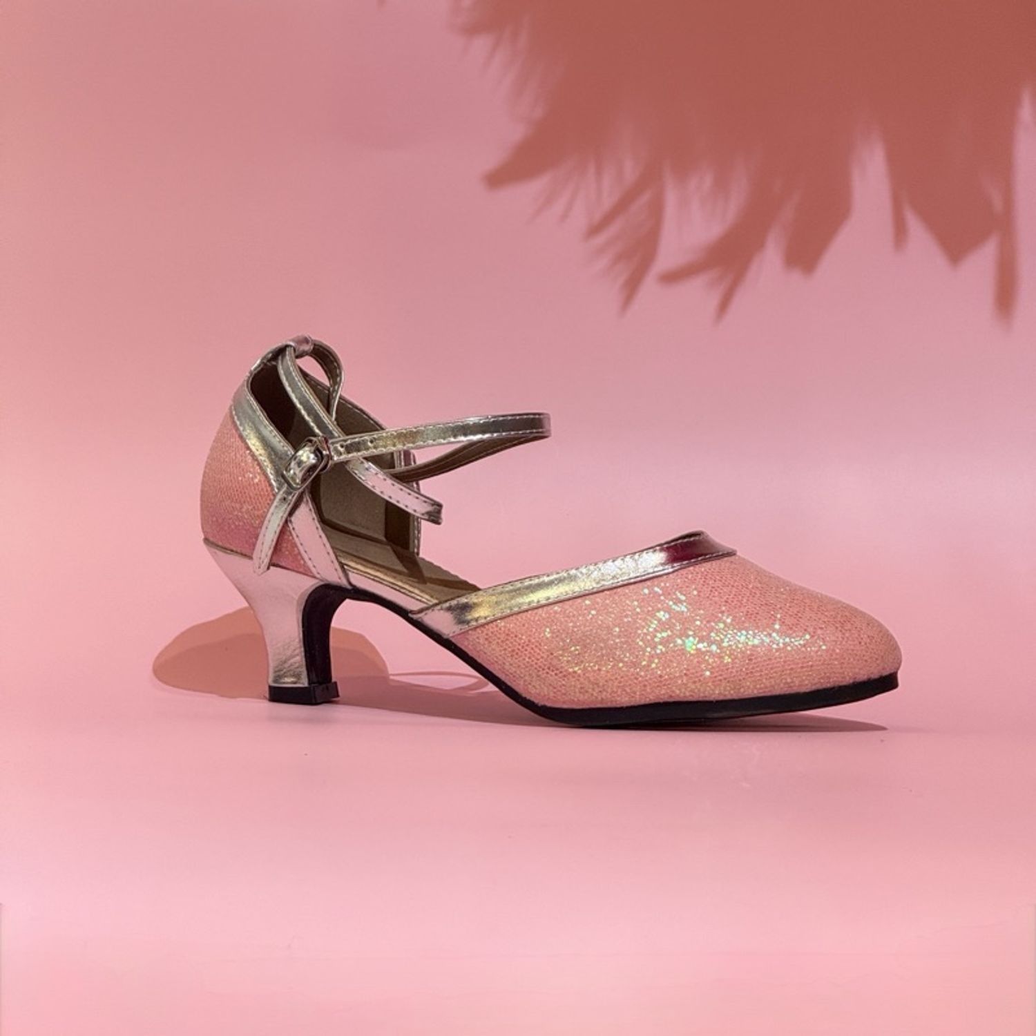 Бүжгийн гутал