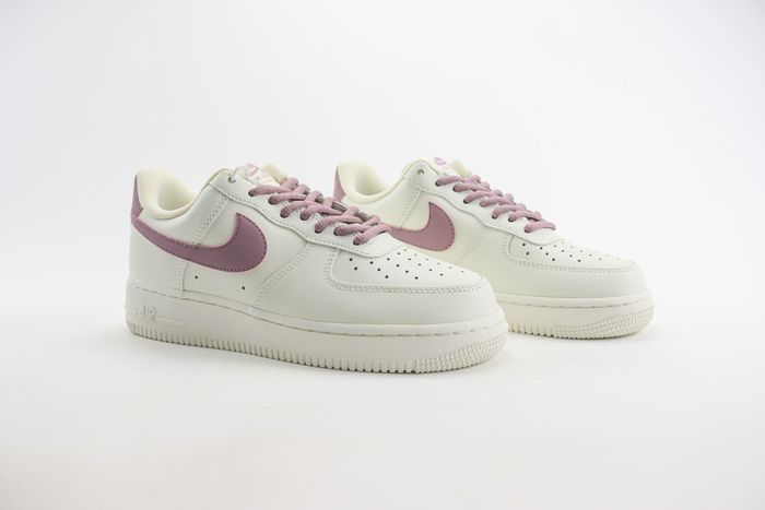  Nike Air Force 1 Low 266